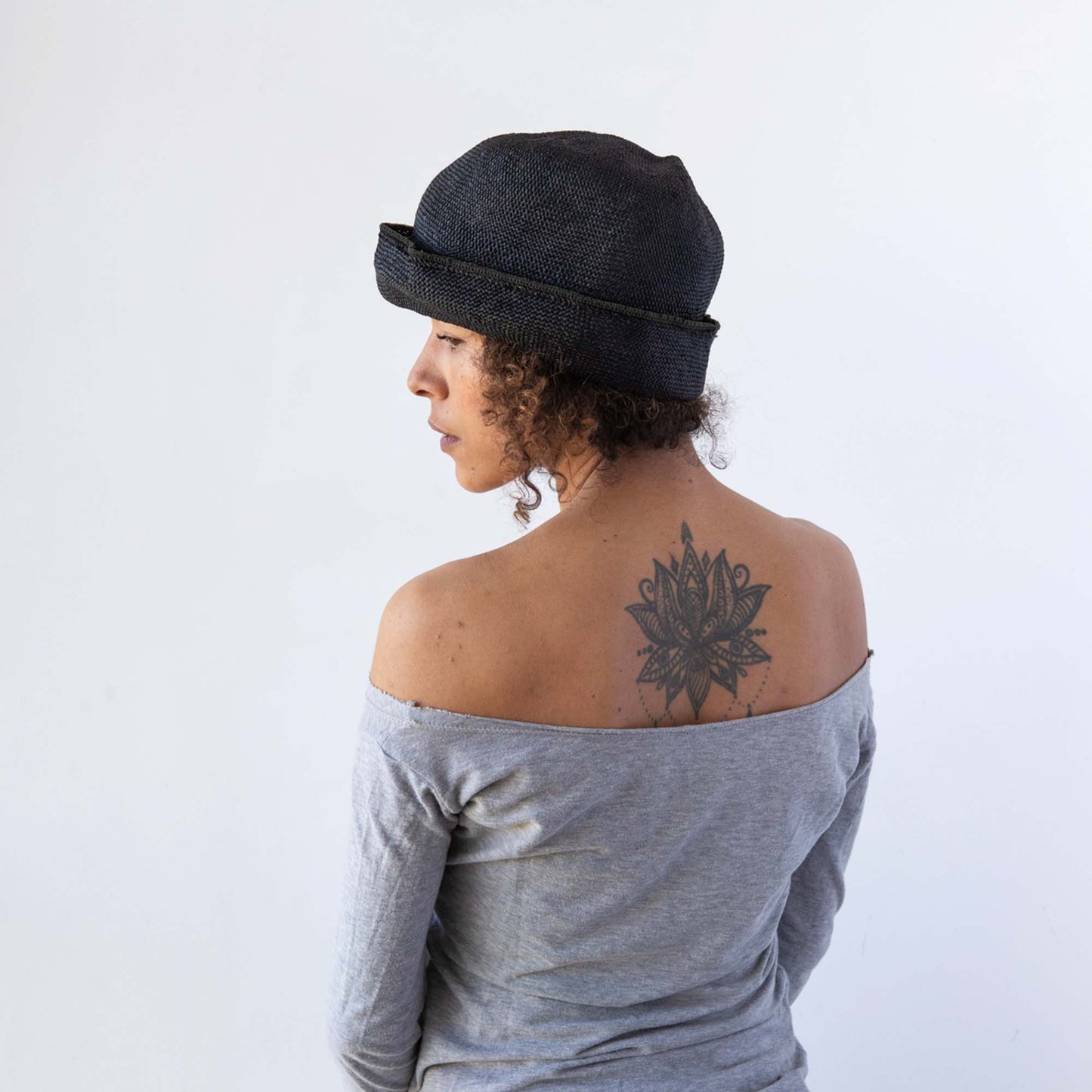 ARTISTA viscose black