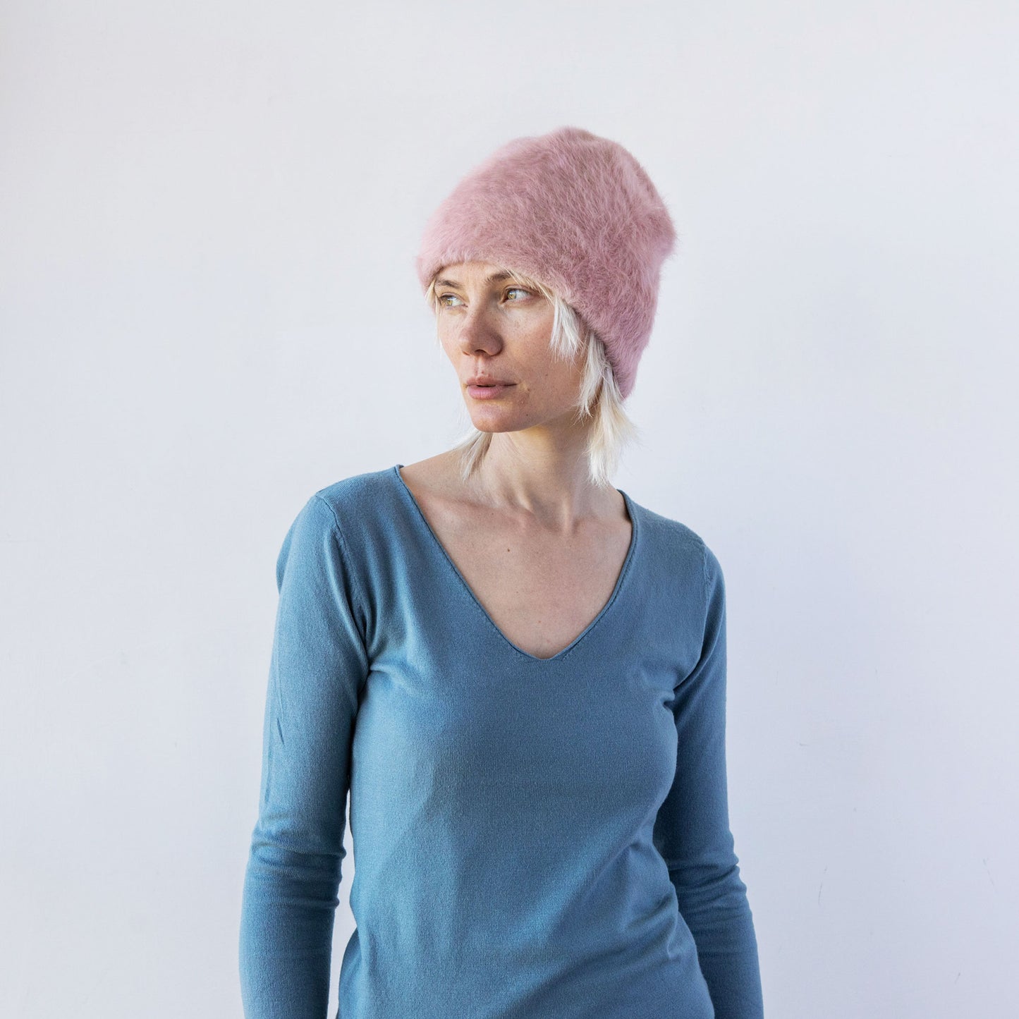 CUFFIA angora antique pink