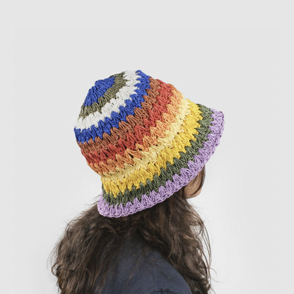 ARTISTA crochet rainbow